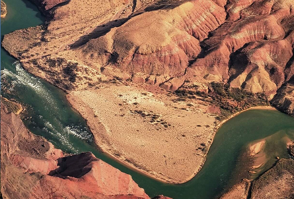 المسح الطبوغرافي للإنشاءات