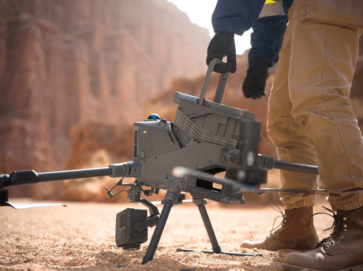 رسم خرائط التضاريس والبنية التحتية باستخدام طائرات بدون طيار بتقنية LiDAR