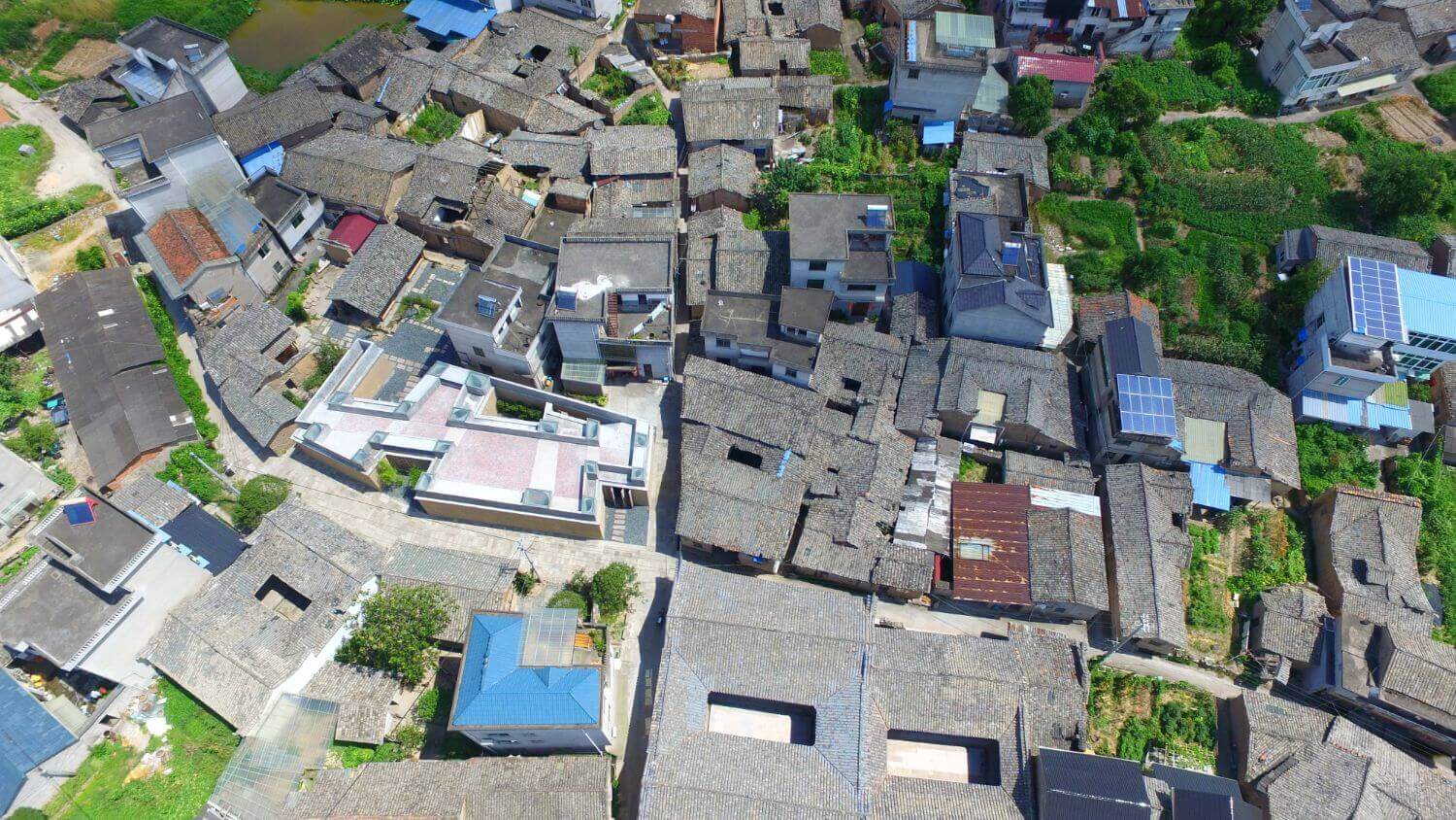نموذج رسم خرائط ثلاثي الأبعاد تم إنشاؤه من بيانات جوية بتقنية RTK من طائرة DJI M350