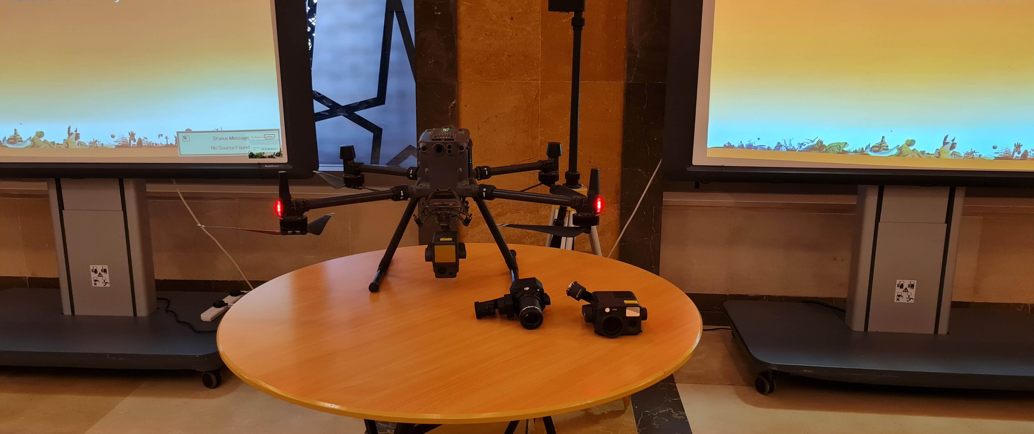 NineTenths specialist demonstrating drone surveying software during PNU workshop